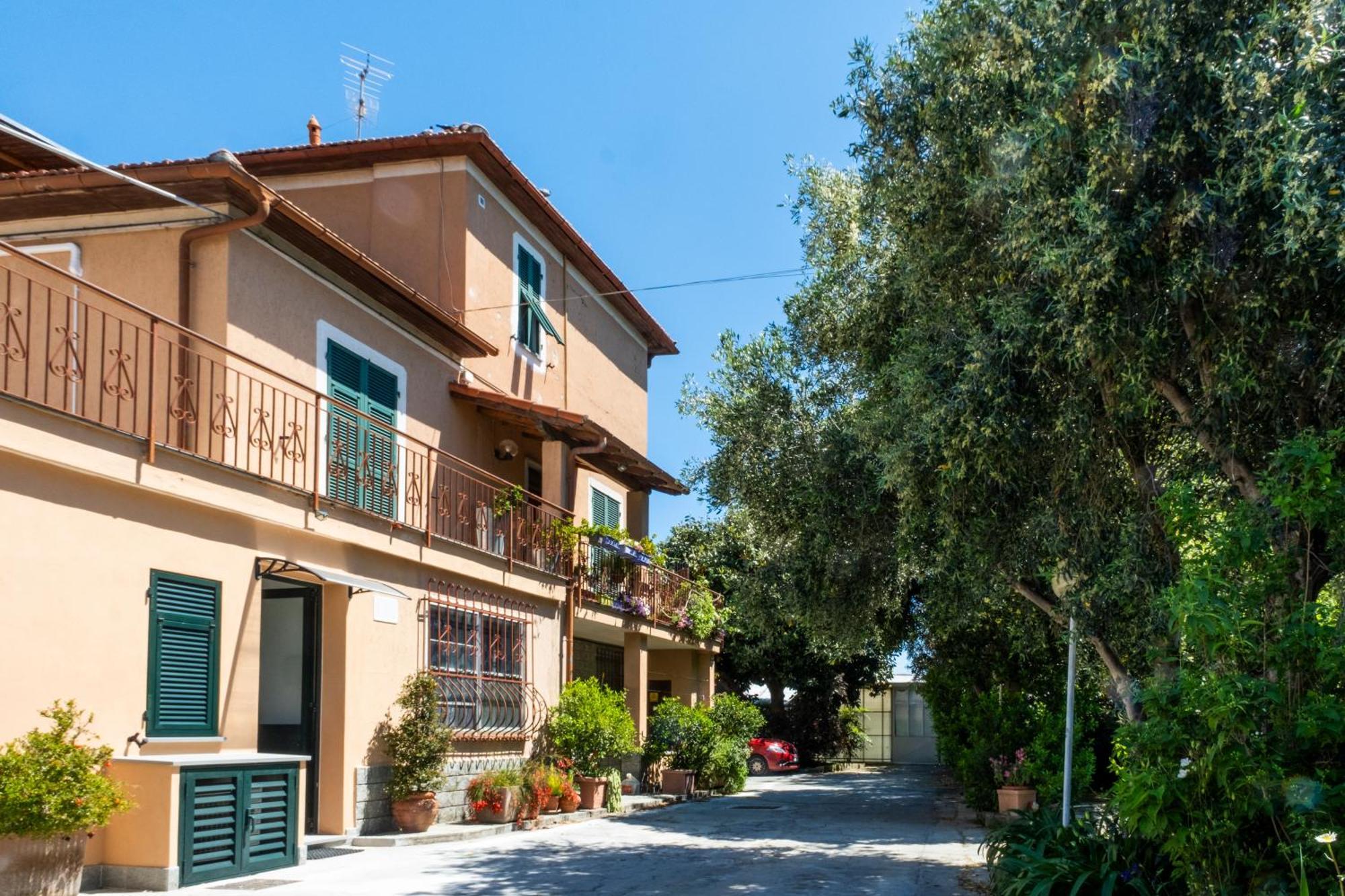 Agriturismo Giorgi Appartamenti In Riviera Ligure Albenga Exterior photo