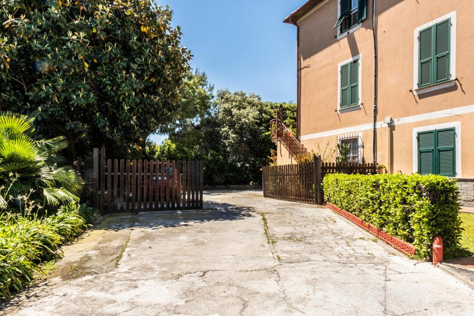 Agriturismo Giorgi Appartamenti In Riviera Ligure Albenga Exterior photo